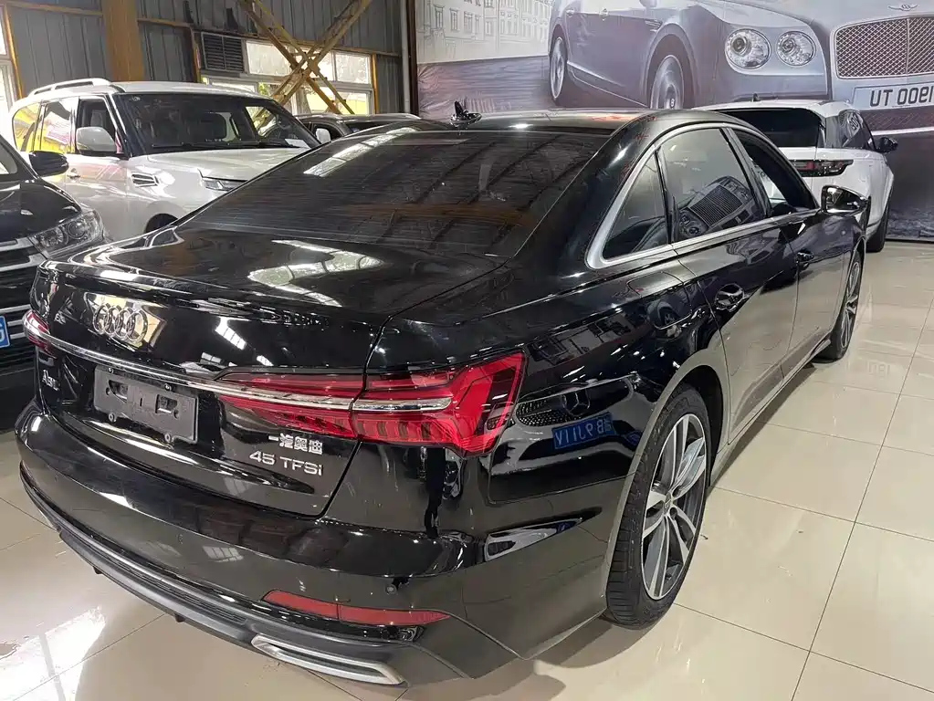 AUDI A6L 2020