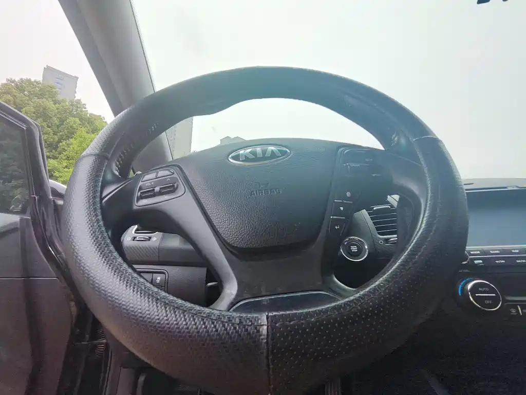 KIA K3 2013