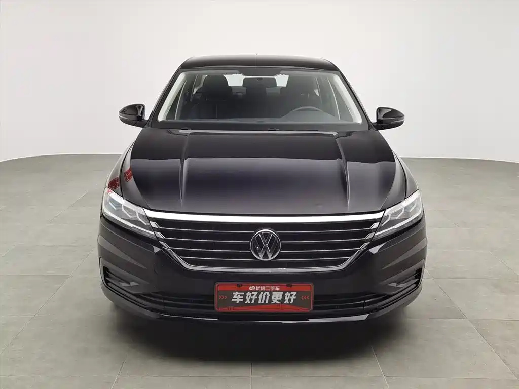 VOLKSWAGEN LAVIDA 2019