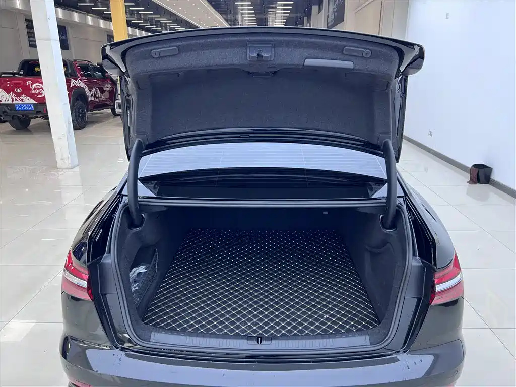 AUDI A6L 2024