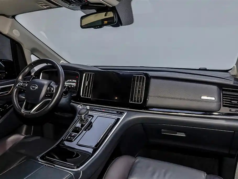 TRUMPCHI M8 2021