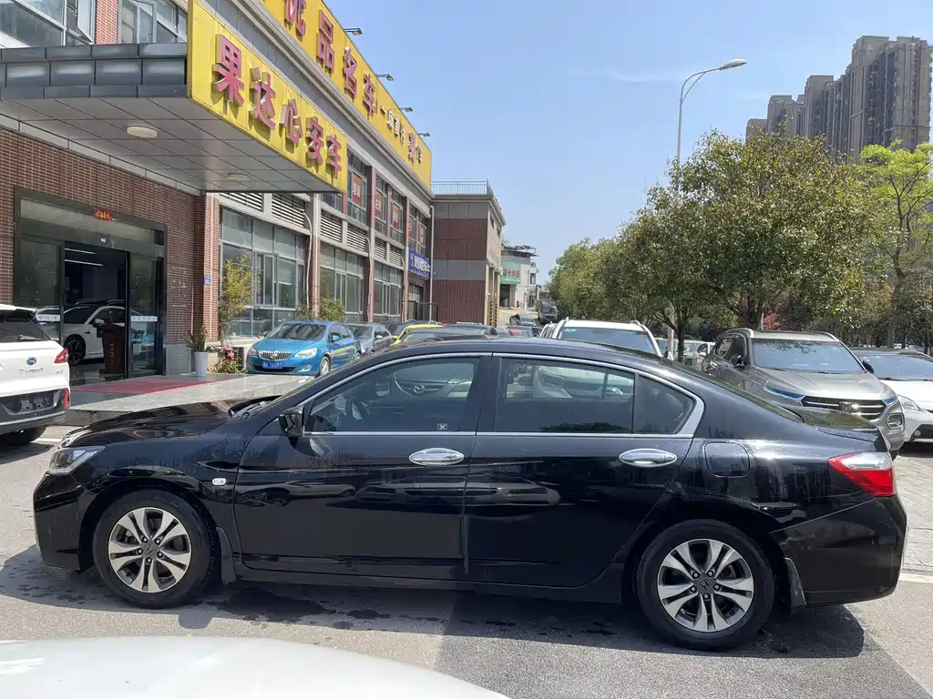 HONDA ACCORD 2016