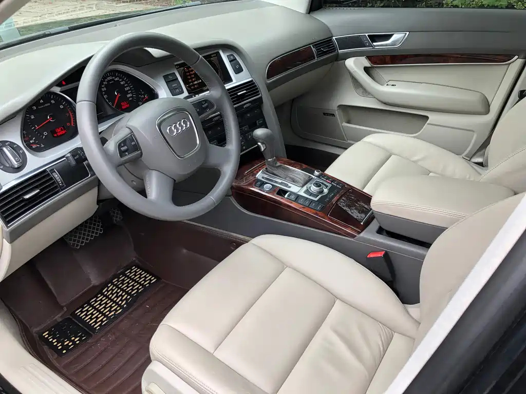 AUDI A6L 2011