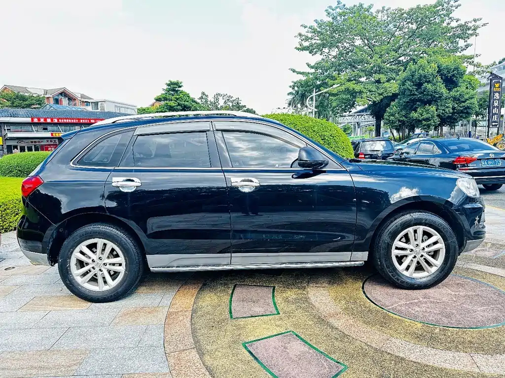 ZOTYE T600 2015