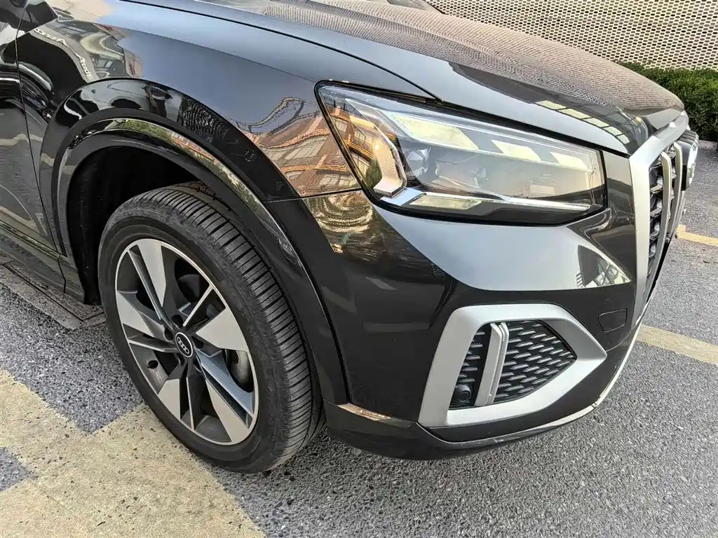 AUDI Q2L 2023
