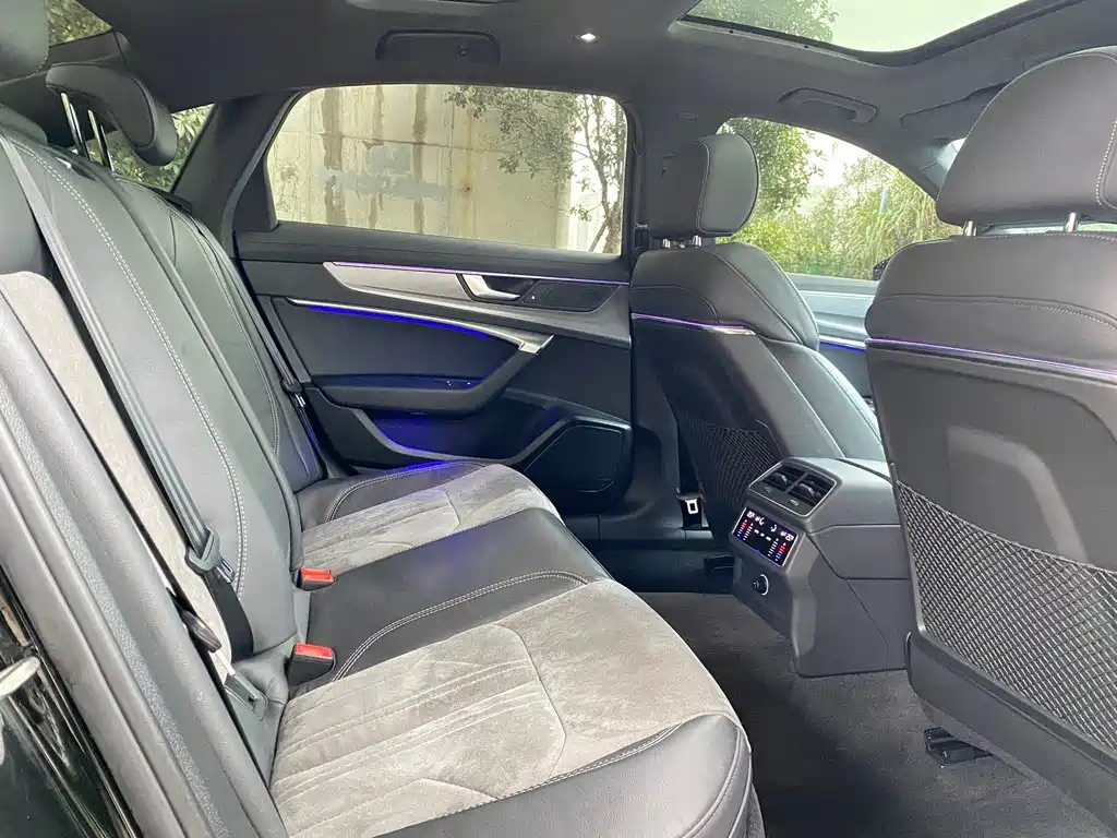 AUDI A6L 2022