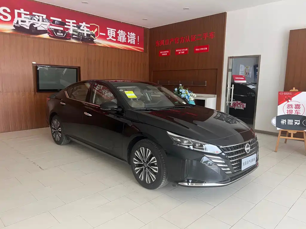 NISSAN TEANA 2024