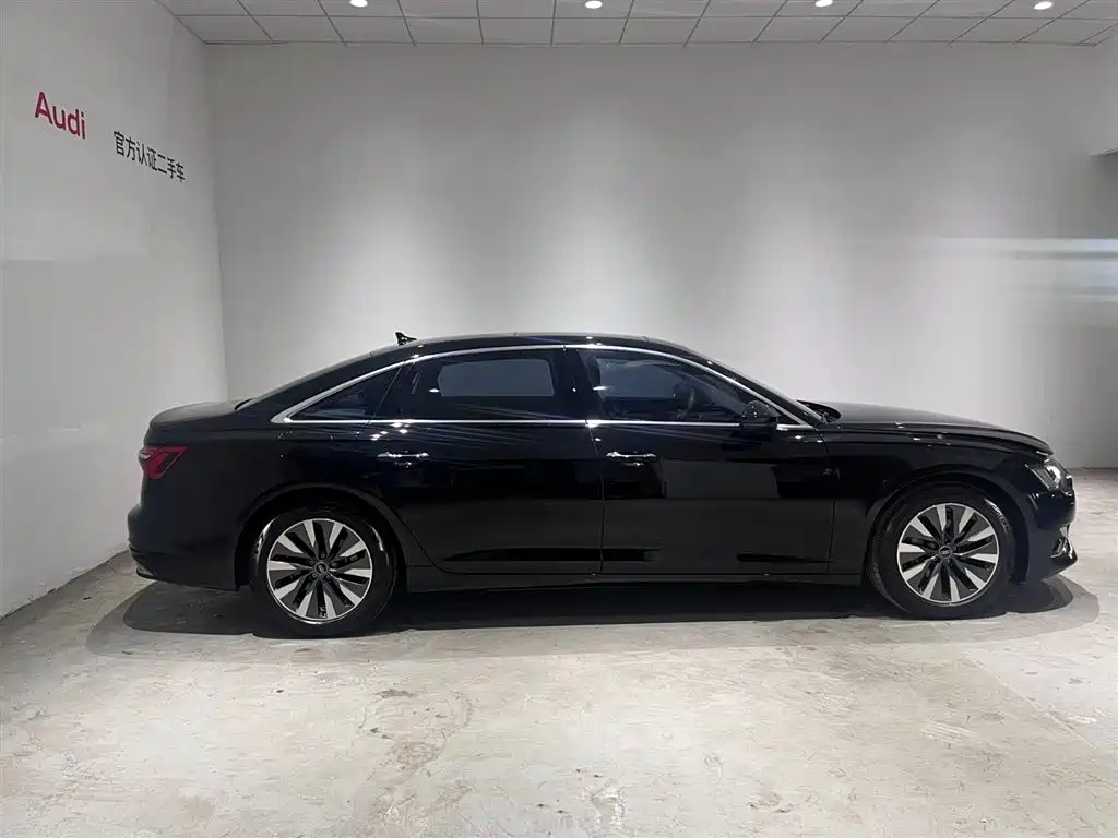 AUDI A6L 2023