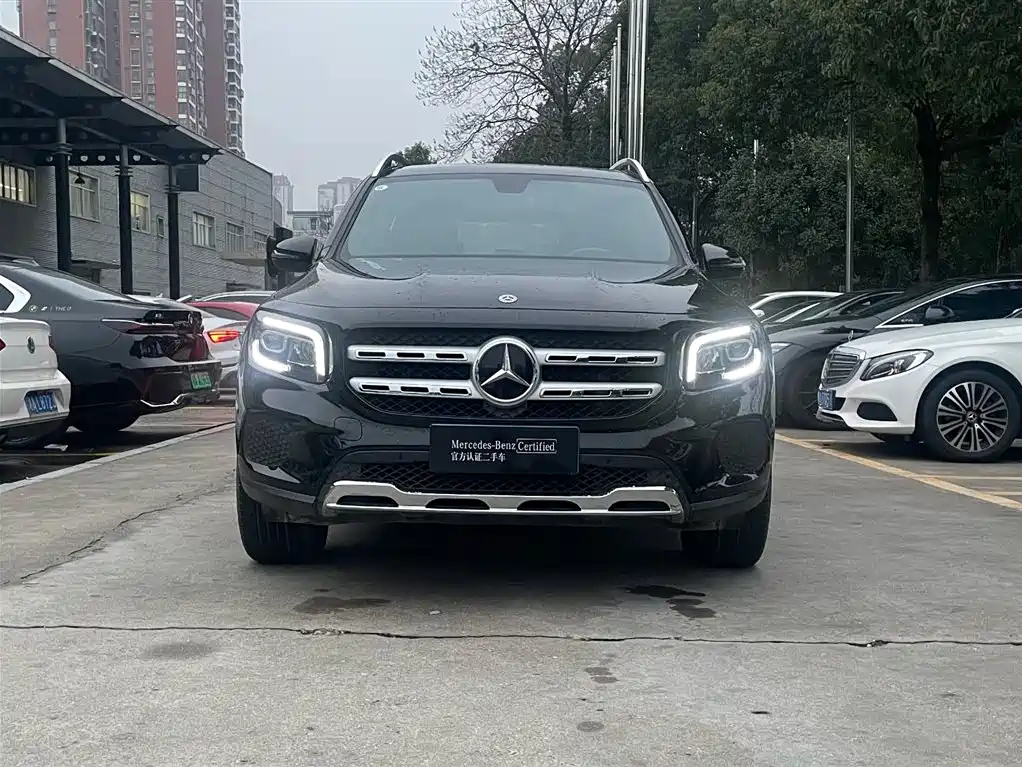 MERCEDES BENZ GLB 2022
