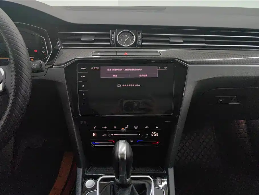 VOLKSWAGEN MAGOTAN 2022
