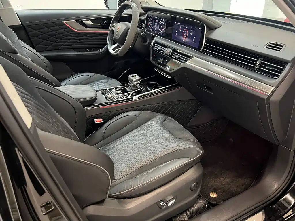 HONGQI HS5 2022
