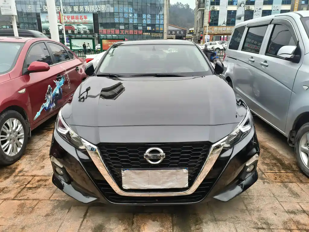 NISSAN TEANA 2021