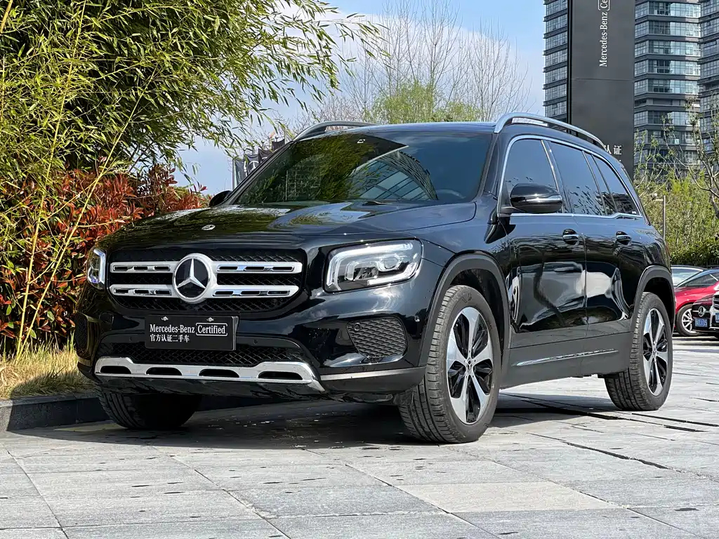 MERCEDES BENZ GLB 2022