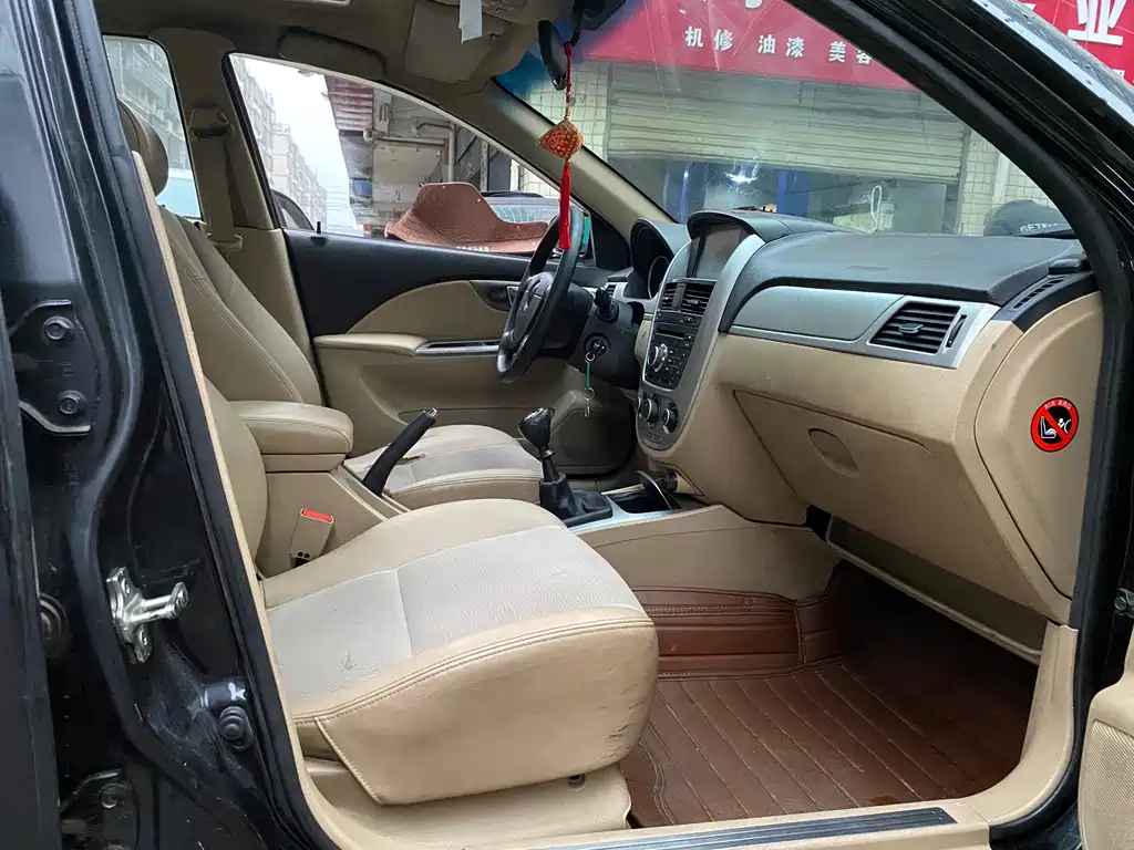 BUICK EXCELLE 2012