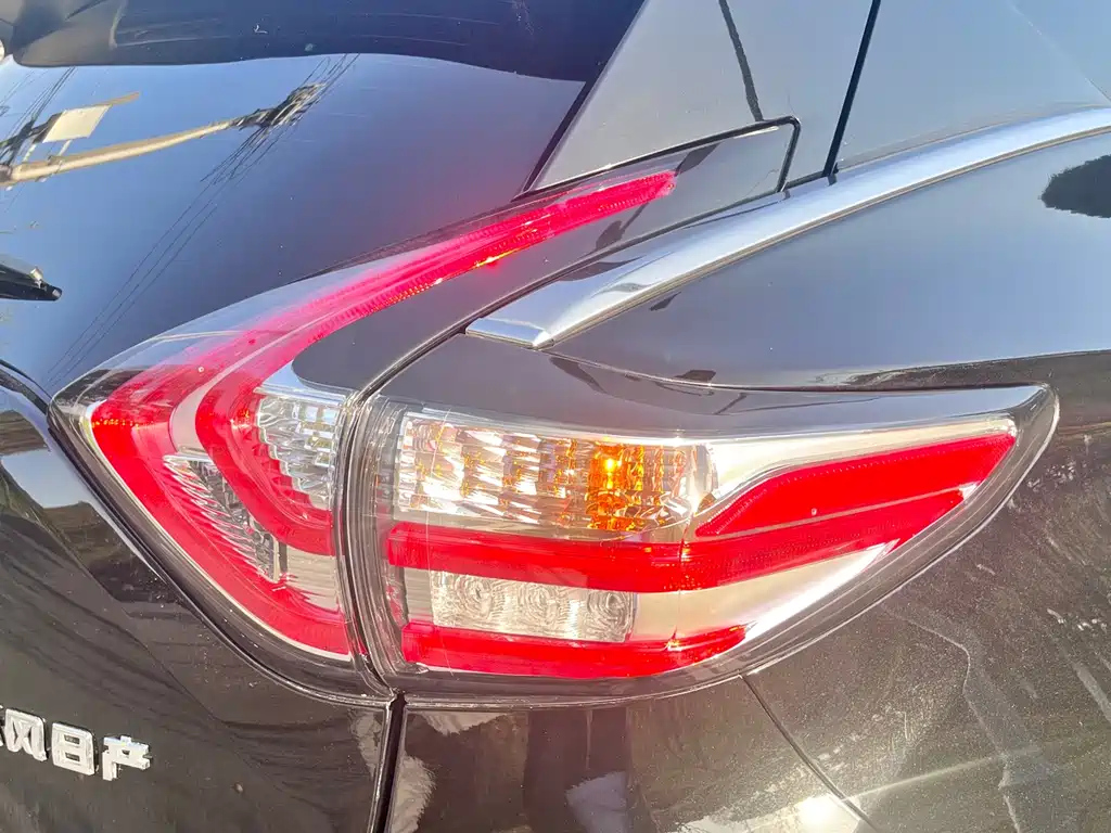 NISSAN MURANO 2022