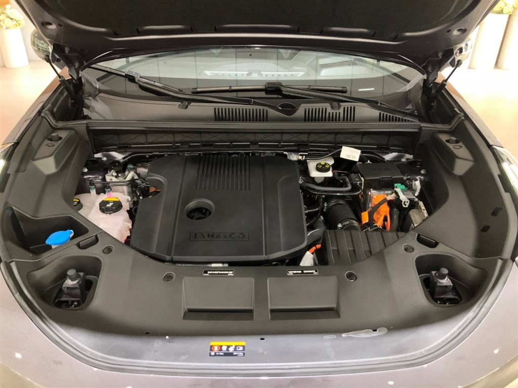 LYNK&CO 05 NEW ENERGY 2023