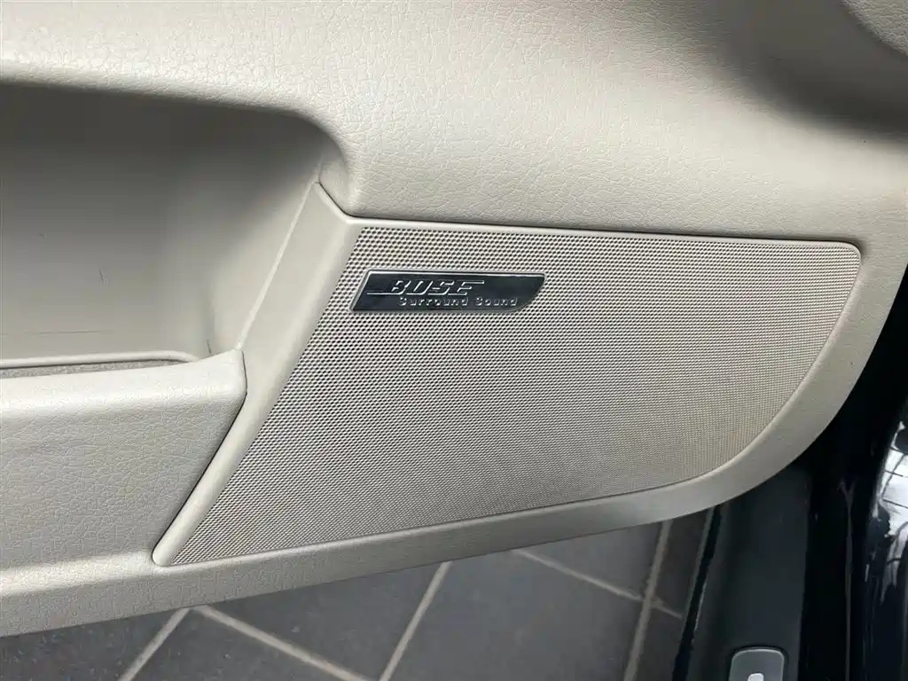 AUDI A6L 2011