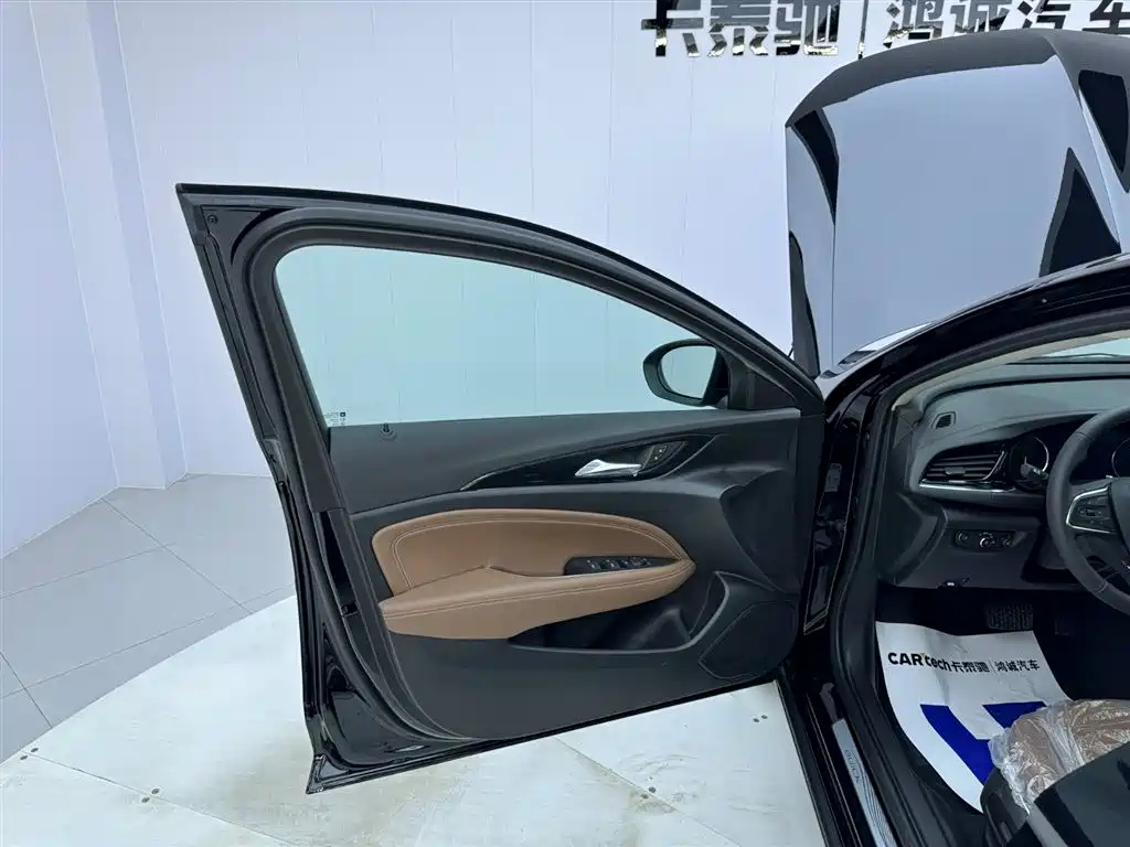 BUICK REGAL 2024