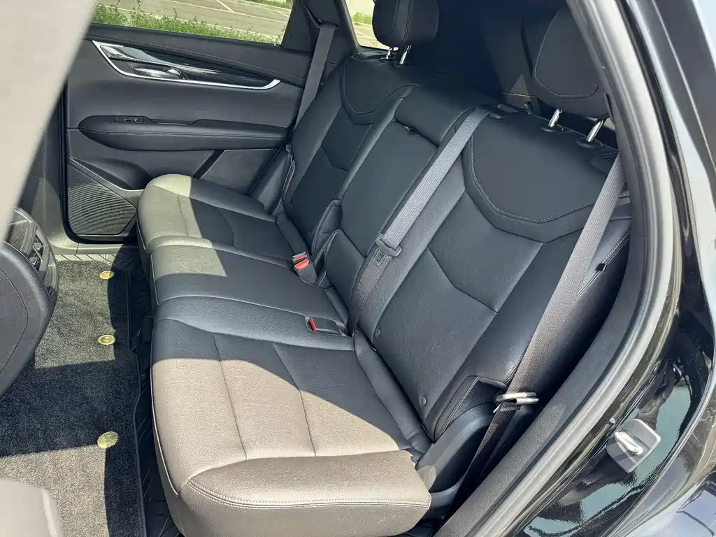 CADILLAC XT5 2022