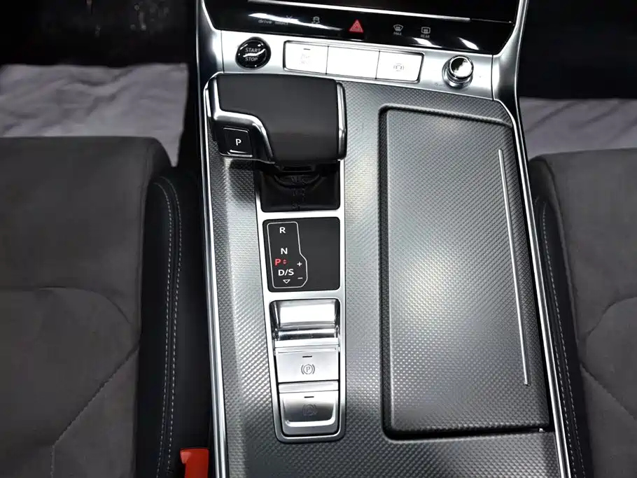 AUDI A6L 2023