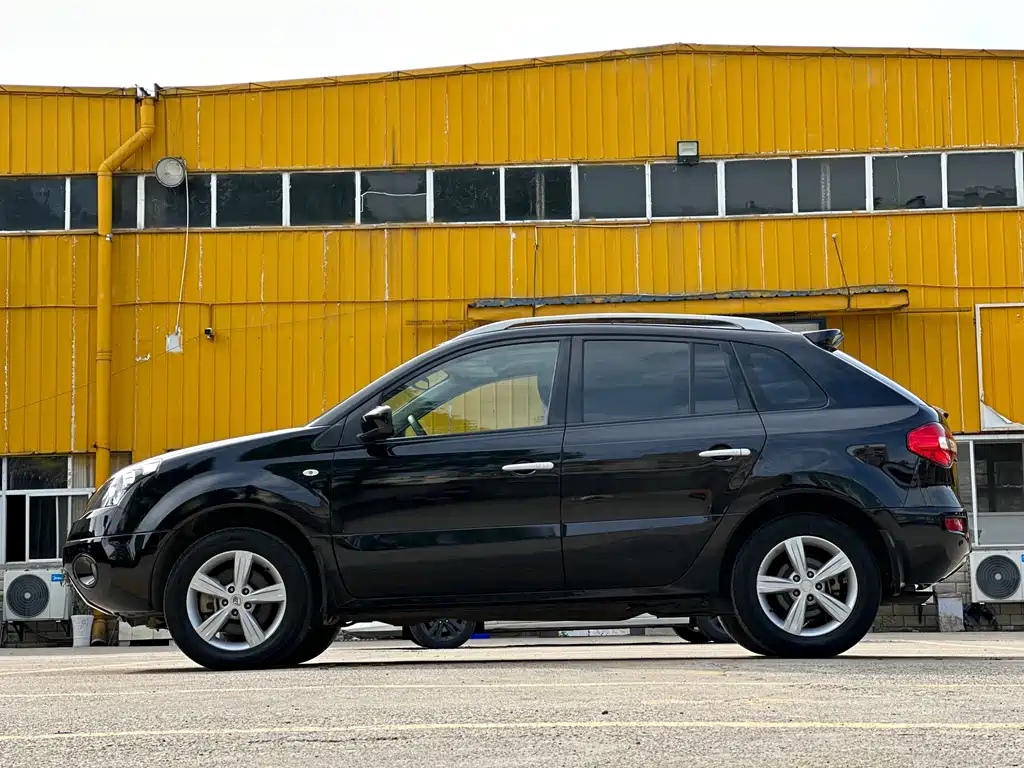 RENAULT KOLEOS IMPORT 2010