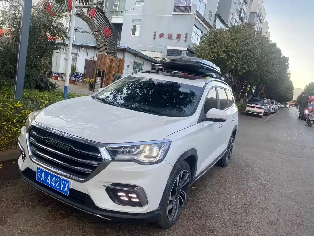 JETOUR X90 2020