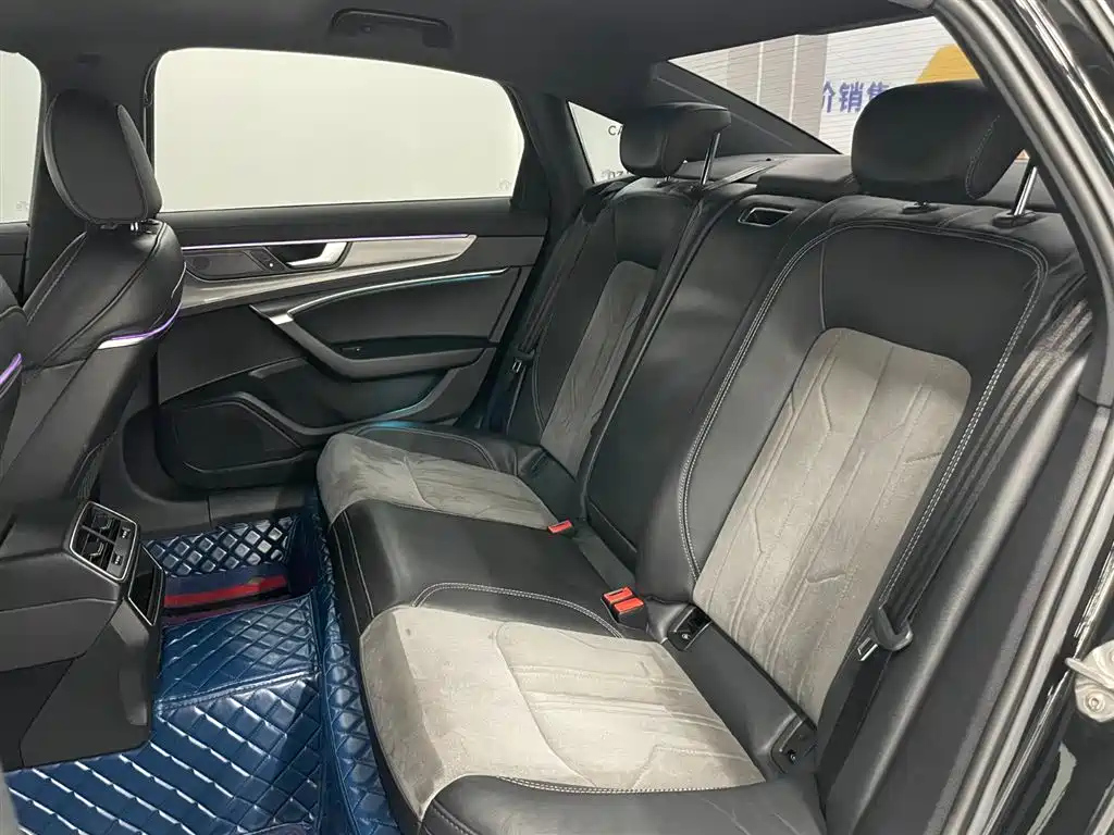 AUDI A6L 2021