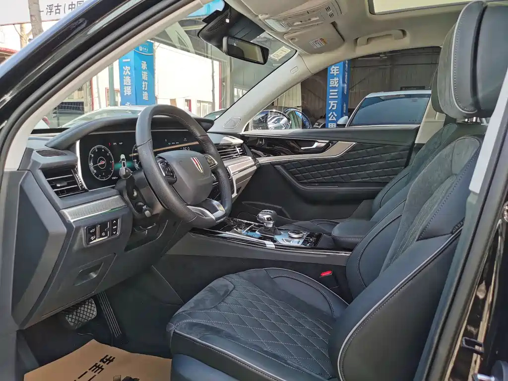 HONGQI HS5 2021