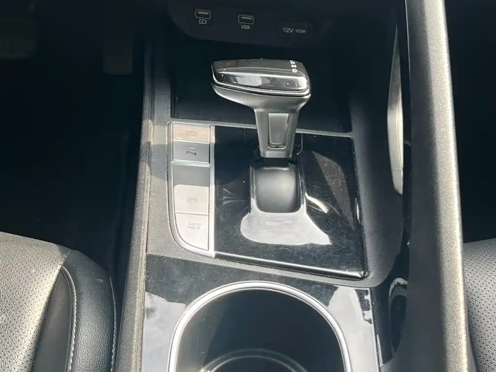 HYUNDAI ELANTRA 2021