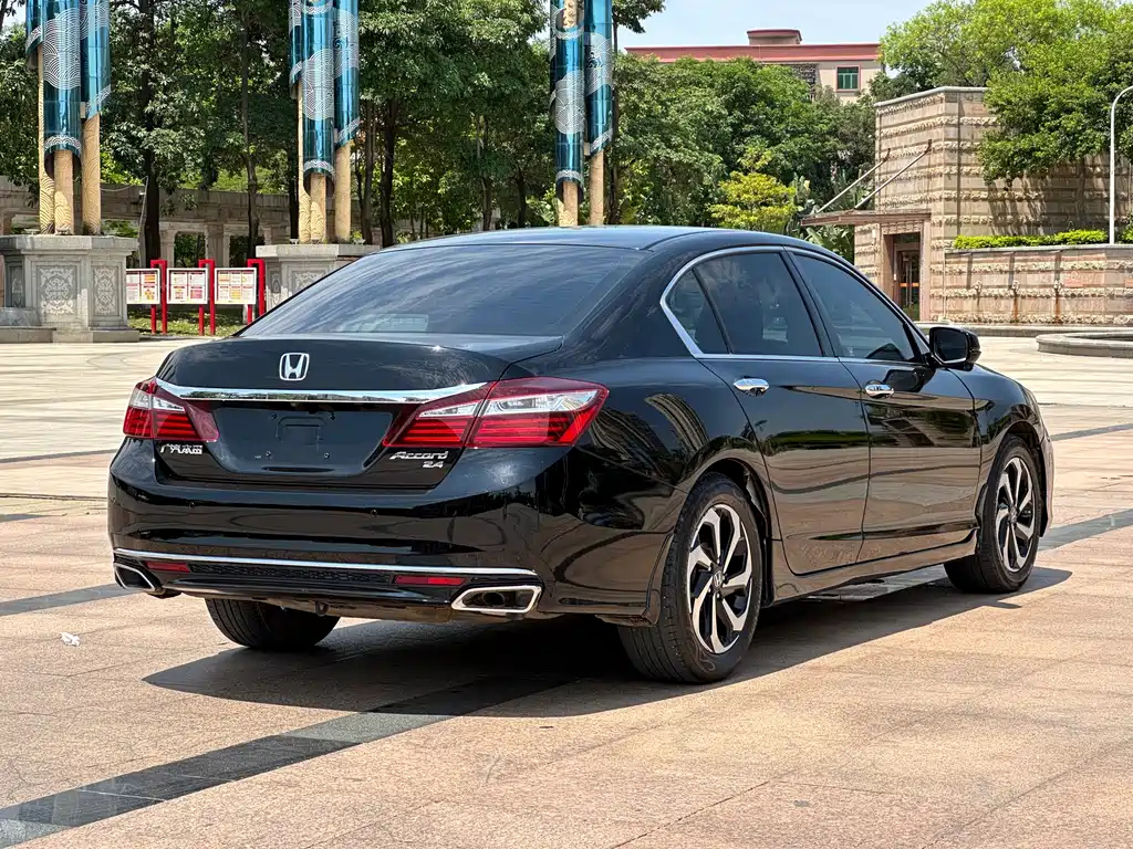 HONDA ACCORD 2017