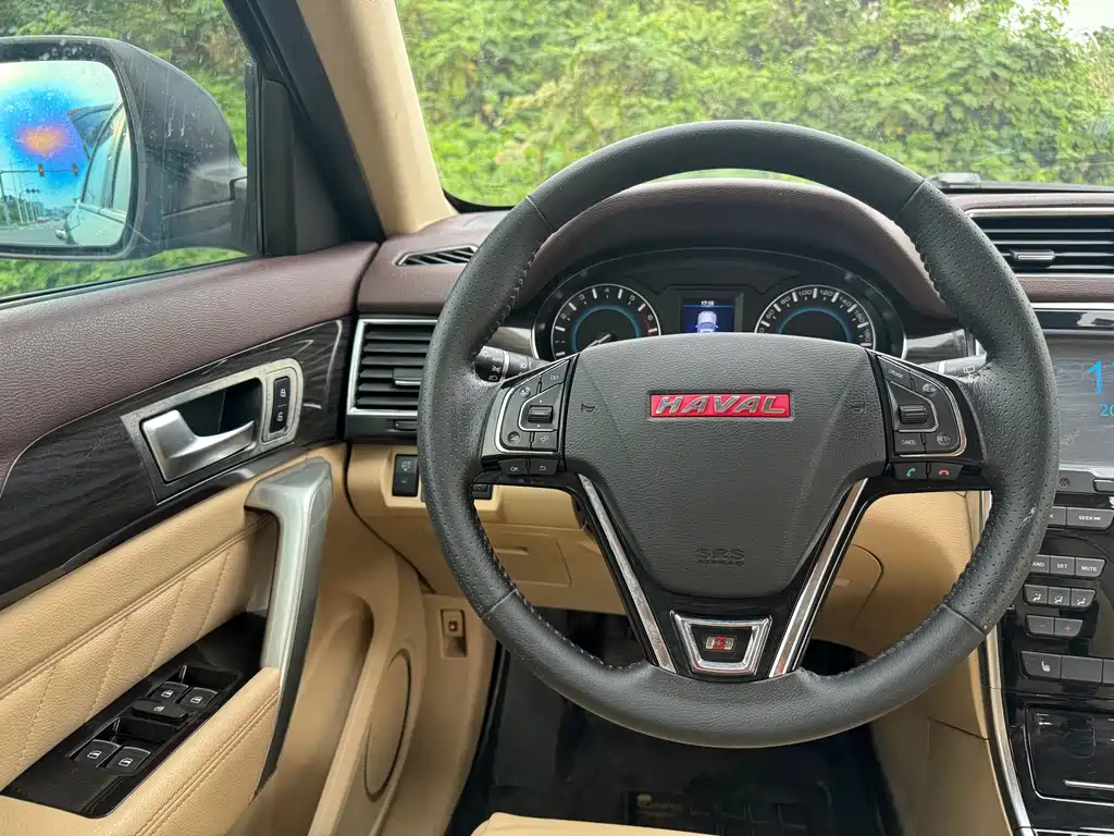 HAVAL H2 2014