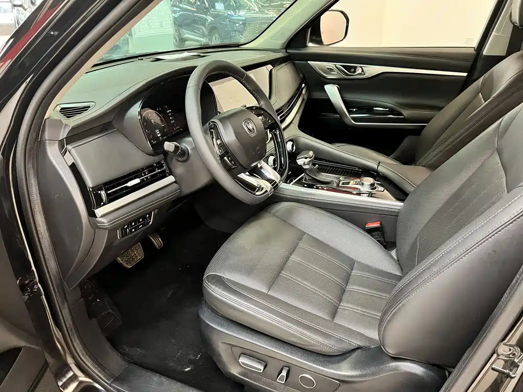 CHANGAN CS95 2021