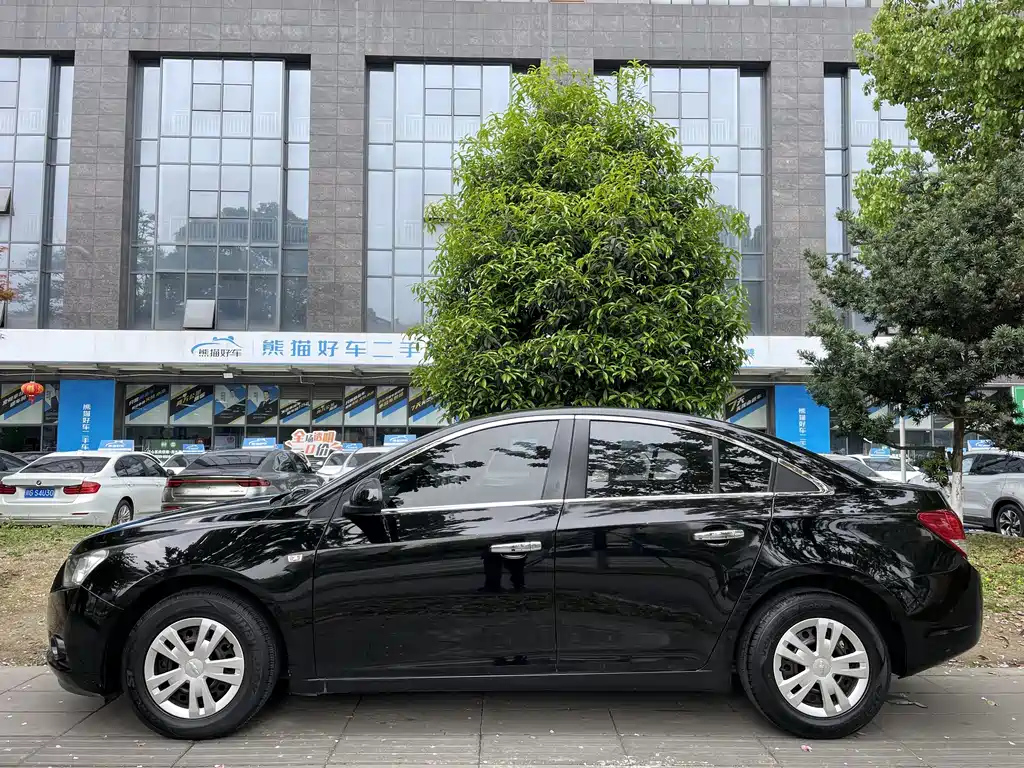 CHEVROLET CRUZE 2013