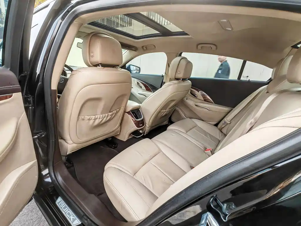 BUICK LACROSSE 2015