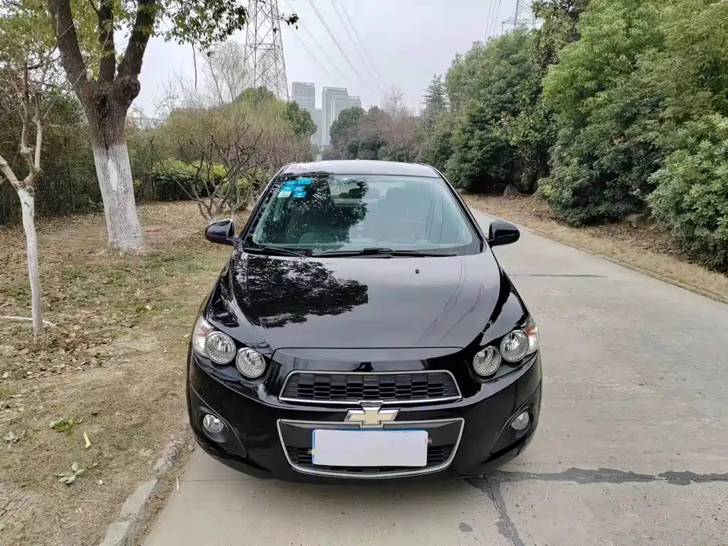 CHEVROLET OTHER 2011