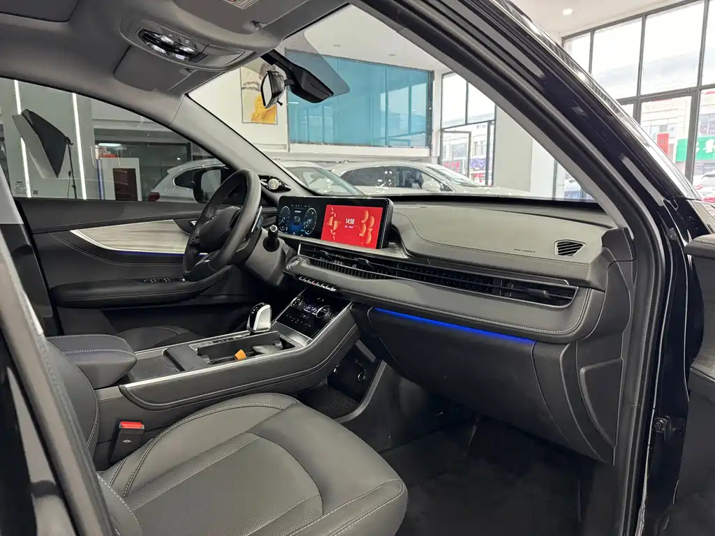 CHERY TIGGO 8 2023
