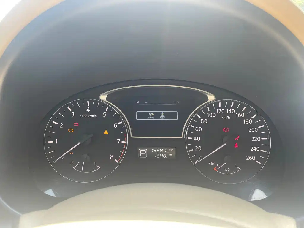 NISSAN TEANA 2013