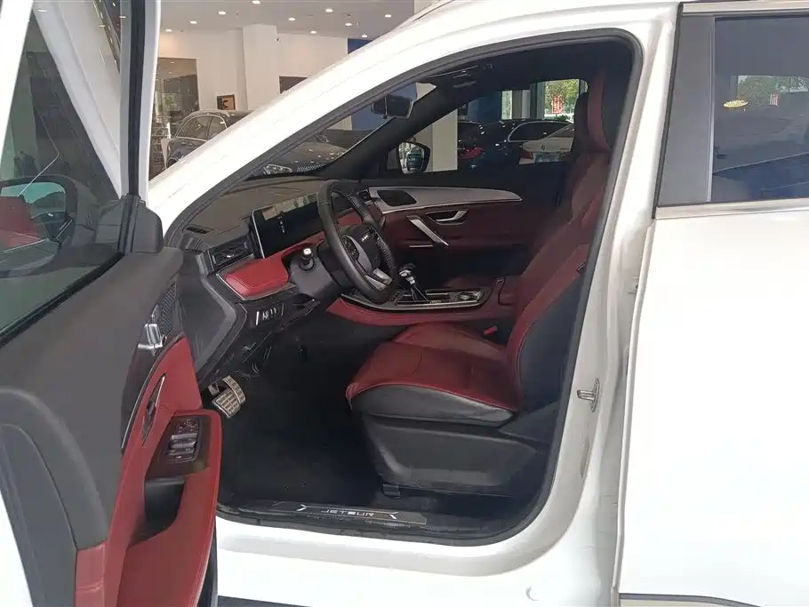 JETOUR X70 PLUS 2021