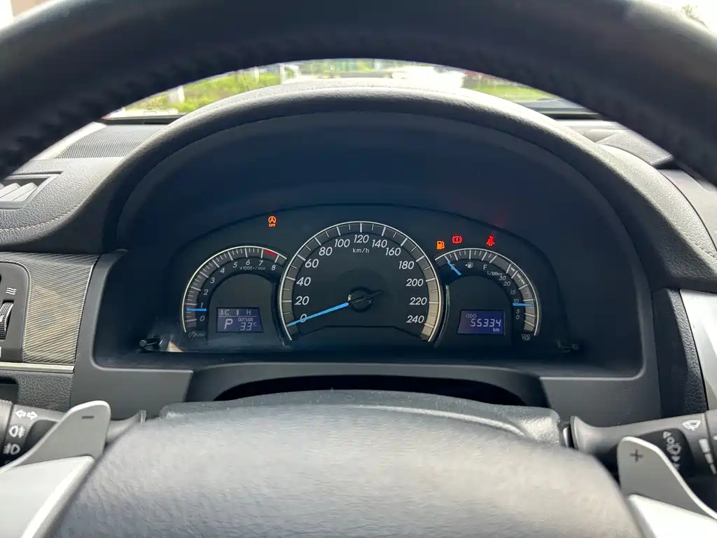 TOYOTA CAMRY 2017