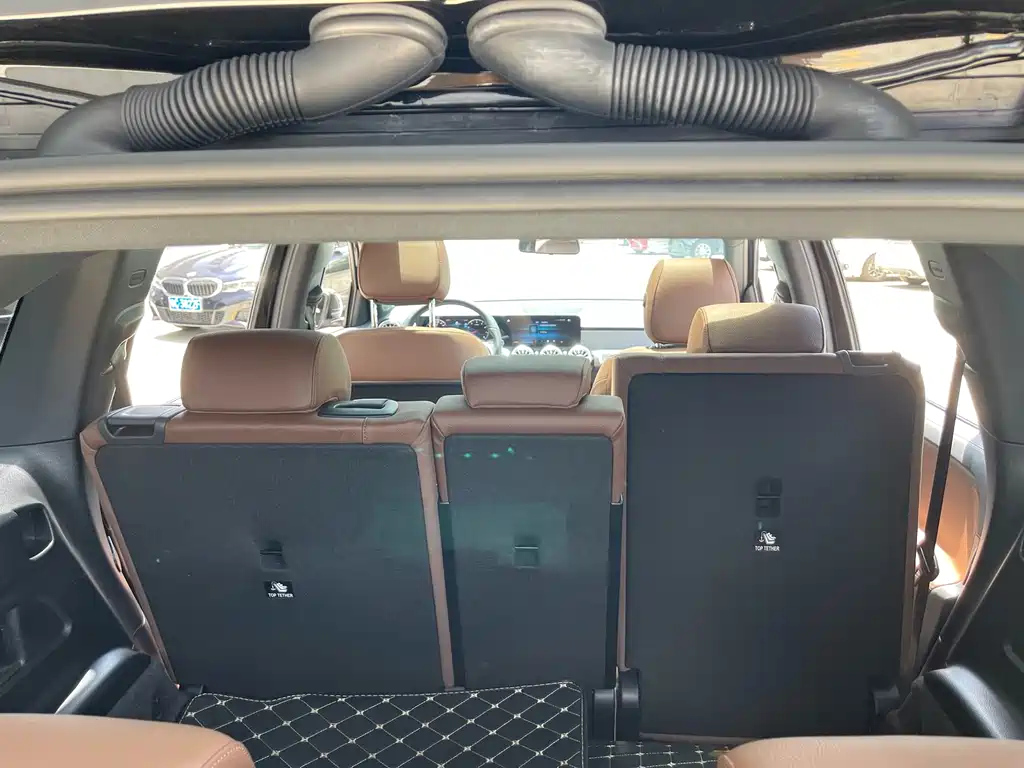 MERCEDES BENZ GLB 2022