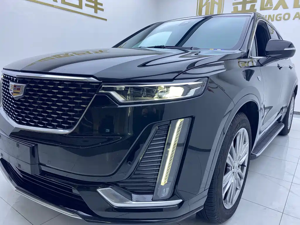 CADILLAC XT6 2022