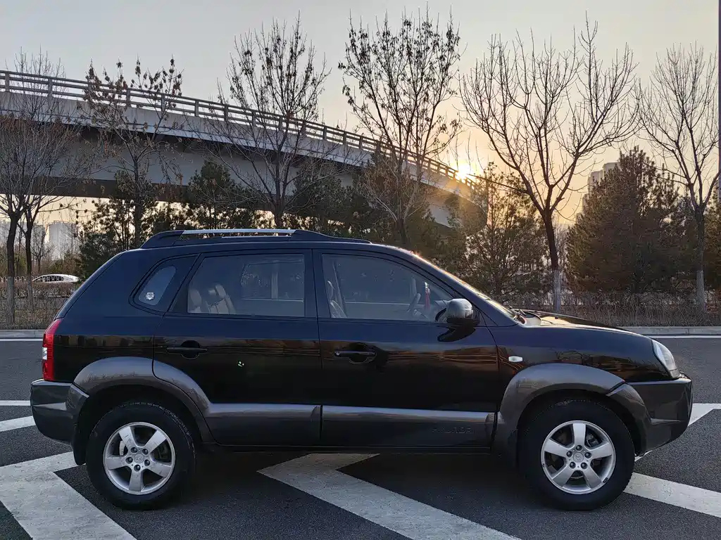 HYUNDAI TUCSON 2008