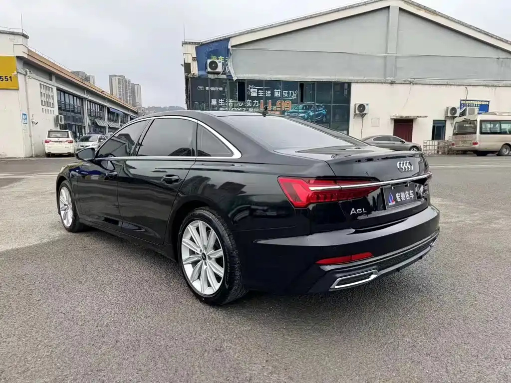 AUDI A6L 2021