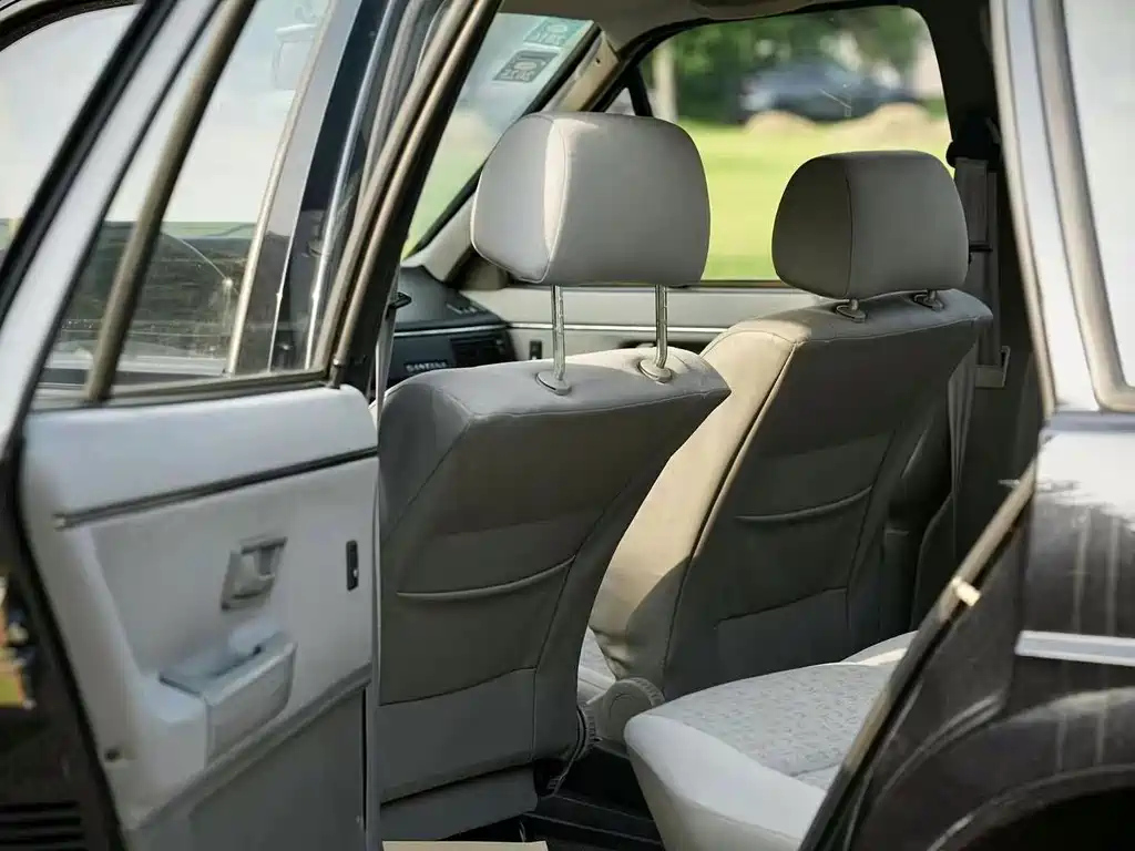 VOLKSWAGEN SANTANA CLASSIC 2010