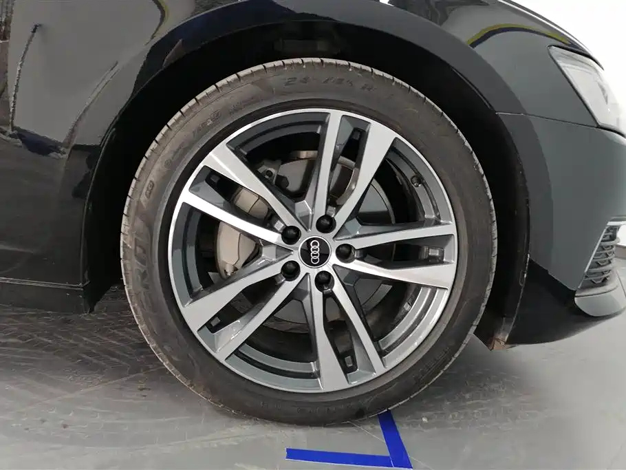 AUDI A6L 2022