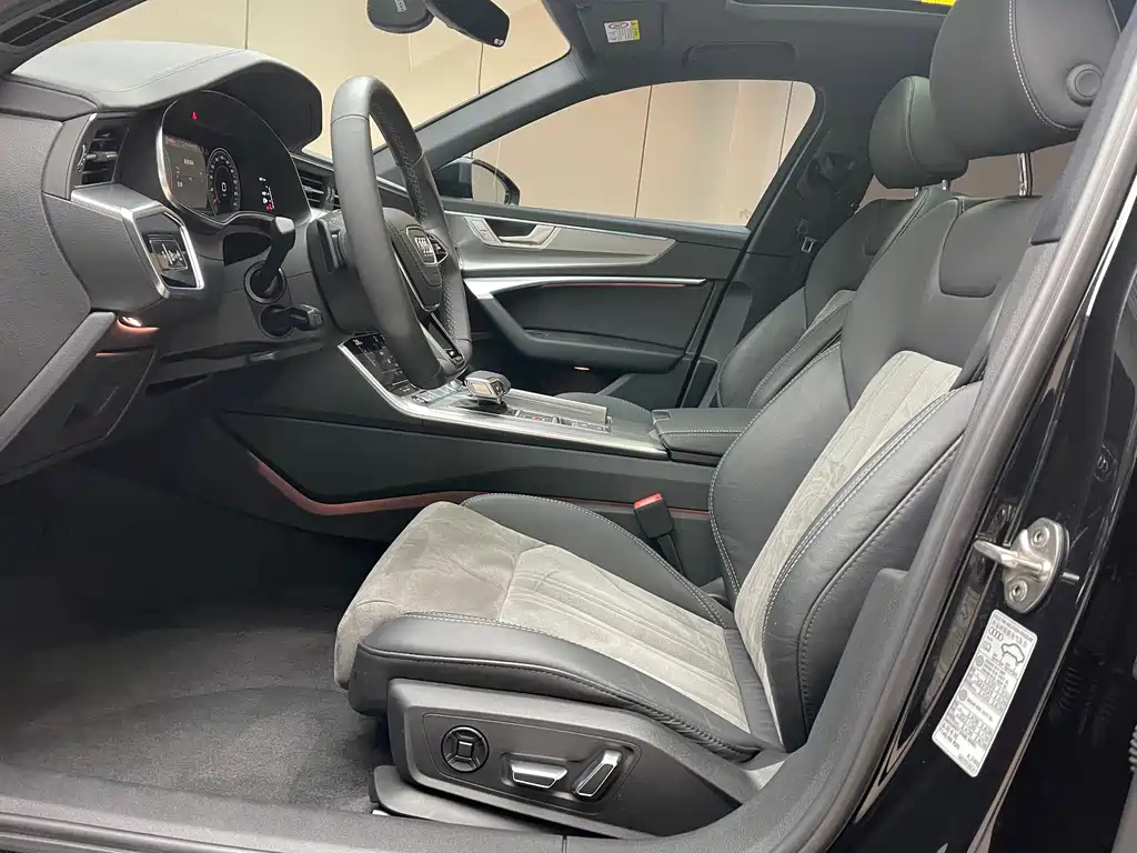 AUDI A6L 2022