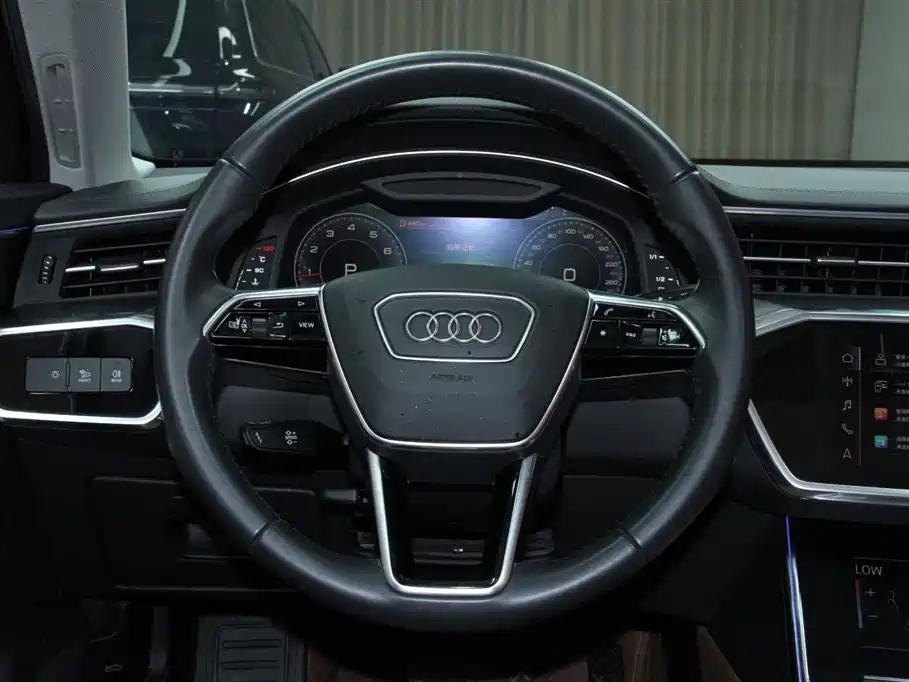 AUDI A6L 2021