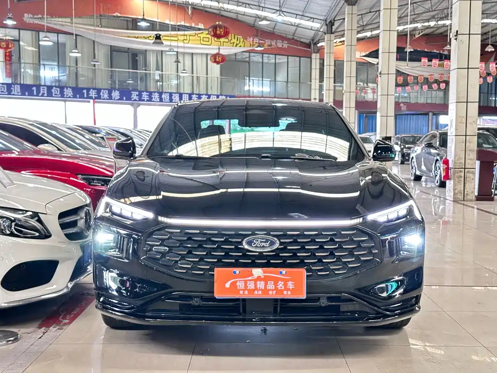 FORD MONDEO 2022
