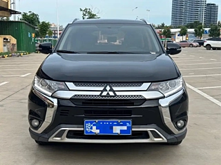 Заказать MITSUBISHI OUTLANDER