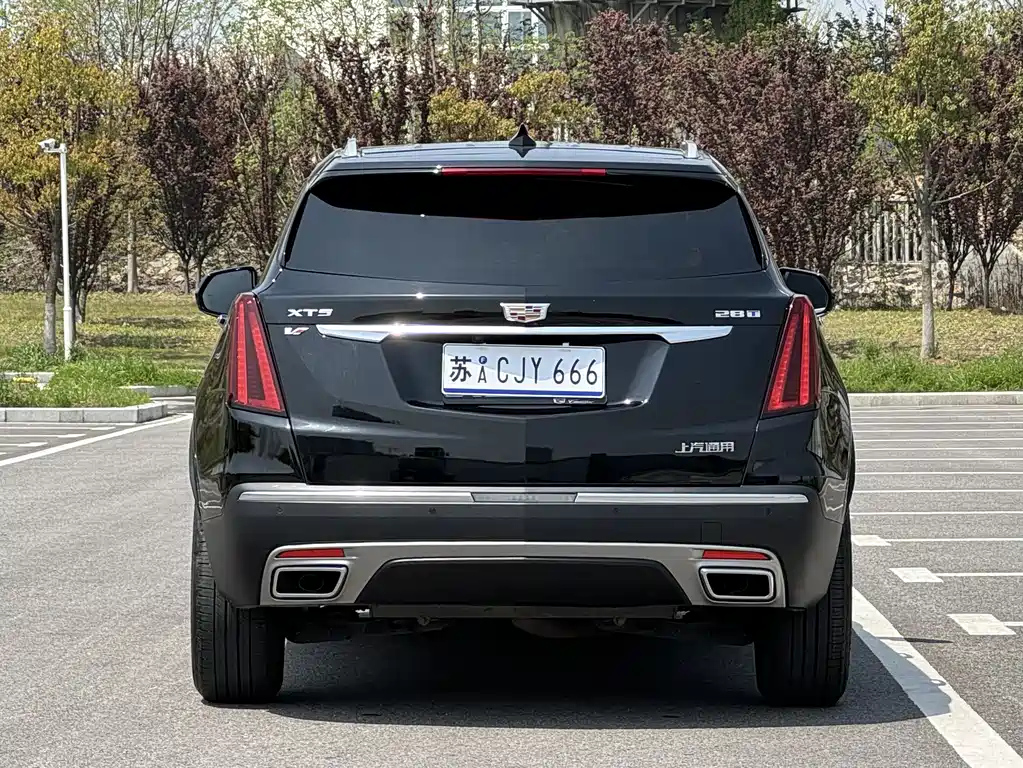 CADILLAC XT5 2022